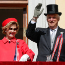The Royal Family greets the Children's Parade in Oslo from the Palace Balcony. Photo: Ola Vatn / NTB scanpix